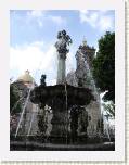 Puebla - La fuente del Zcalo y la catedral