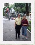 Puebla - Silvia y Joaqun en el Zcalo